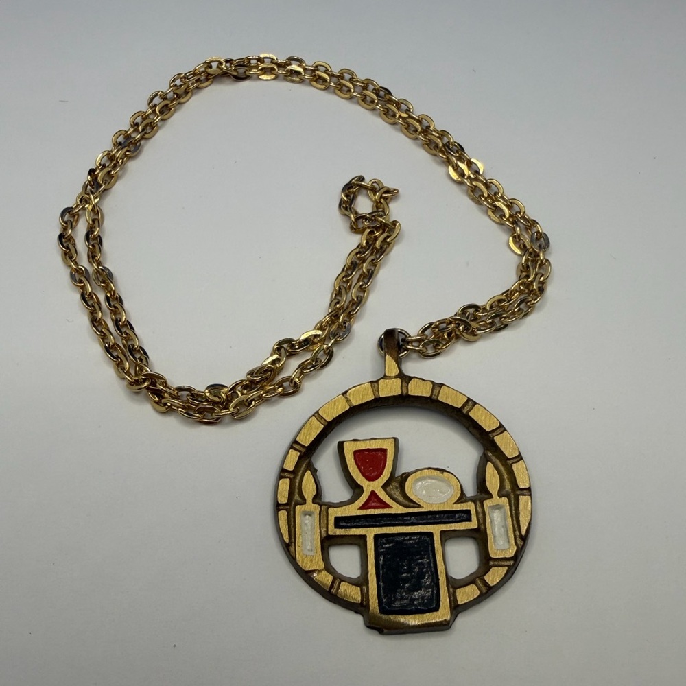 Vintage 1970 Terra Sancta Guild Israel Table of the Lord Pendant Necklace